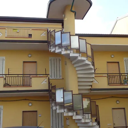 Casa Con Terrazzo E Scala Diretta Sul Mare Apartment Capo d'Orlando